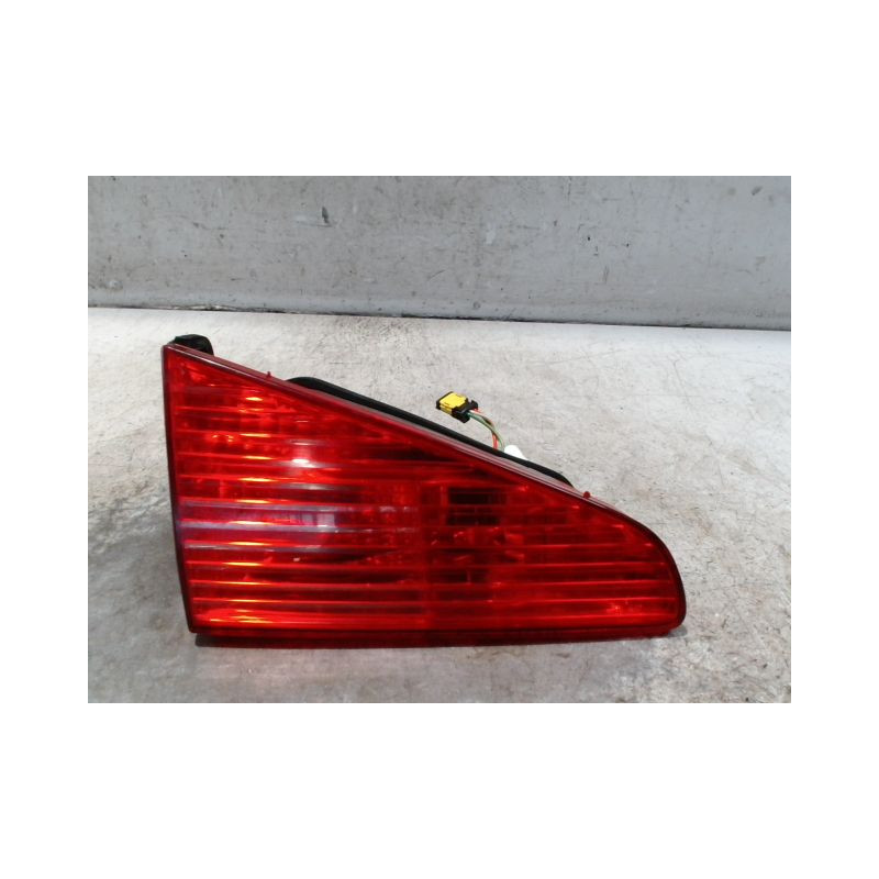 FEU ARRIERE INTERIEUR GAUCHE PEUGEOT 607 99-2004