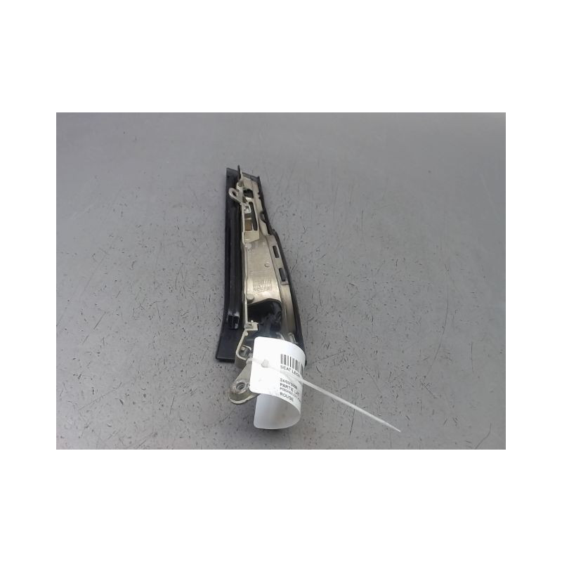 POIGNEE EXTERIEURE PORTE ARRIERE DROIT SEAT LEON II Phase 1 (1P) 2005-2009