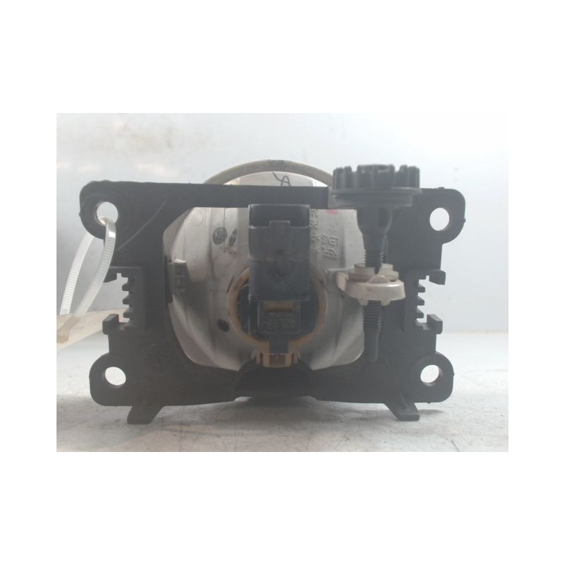 PHARE ANTIBROUILLARD AVANT GAUCHE PEUGEOT 206+ 2009-