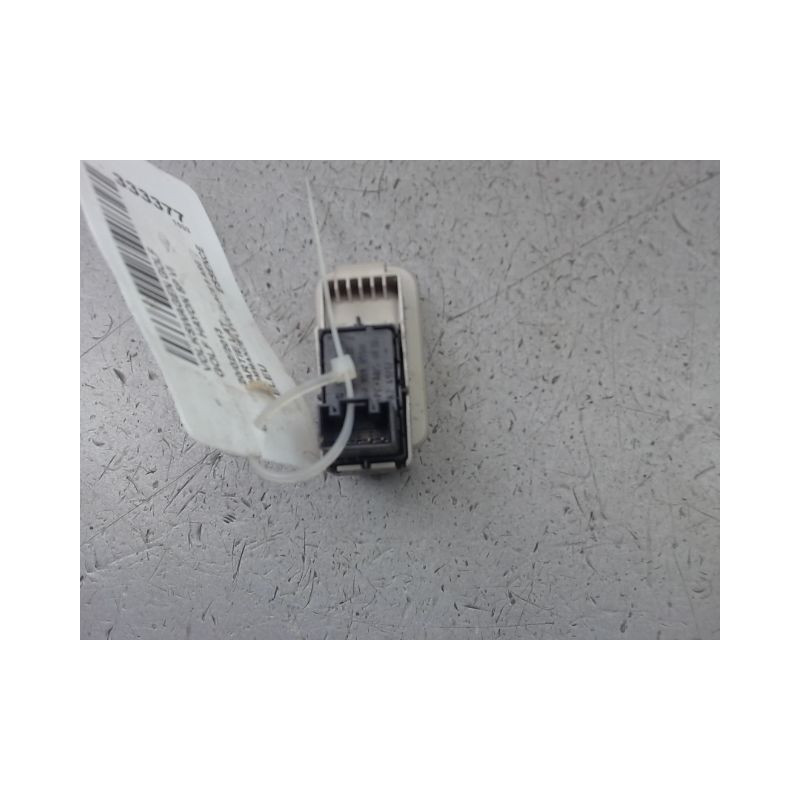 COMMANDE LEVE-GLACE PORTE ARG VOLKSWAGEN GOLF VI 2008-2013