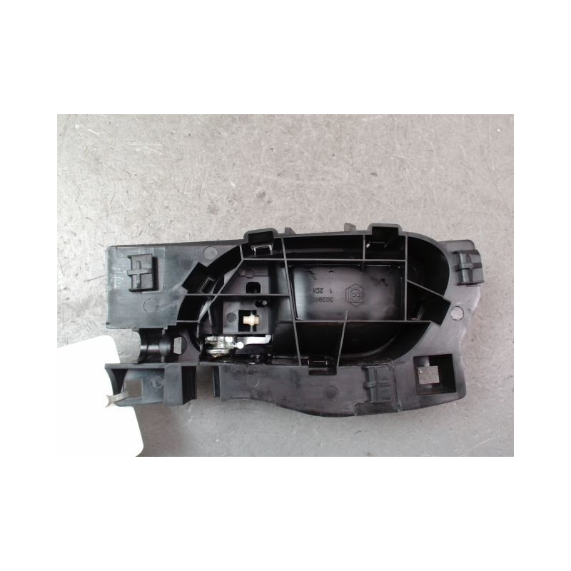 POIGNEE INTERIEURE PORTE ARRIERE DROIT PEUGEOT 2008 Phase 1 2013-...