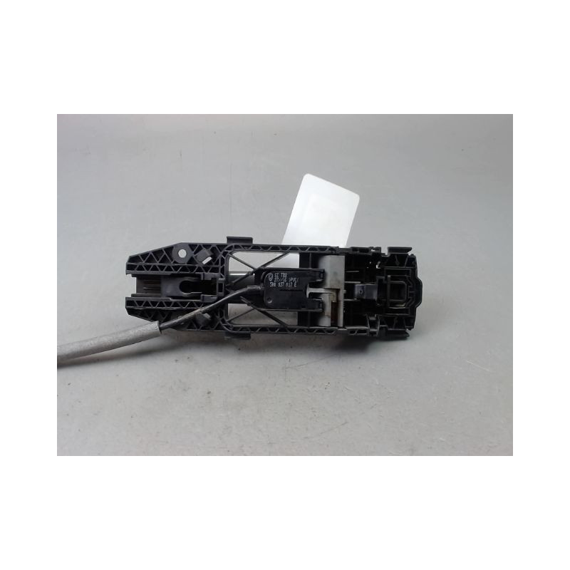 POIGNEE EXTERIEURE PORTE AVANT DROIT VOLKSWAGEN POLO V Phase 1 (6R) 2009-...