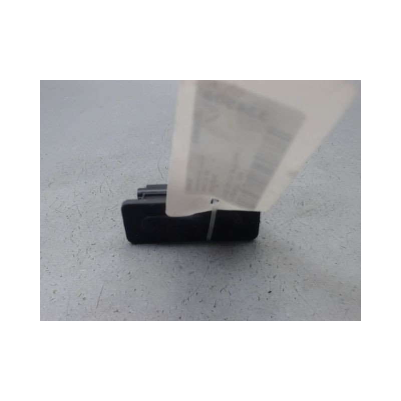 POIGNEE EXTERIEURE HAYON PEUGEOT 2008 Phase 1 2013-...