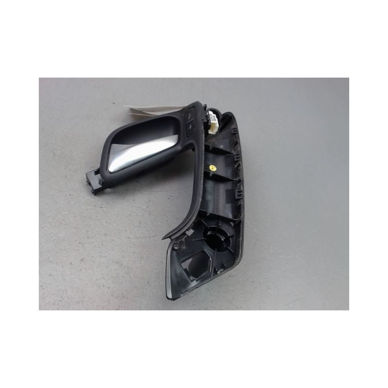 POIGNEE INTERIEURE PORTE AVANT GAUCHE VOLKSWAGEN POLO V Phase 1 (6R) 2009-...