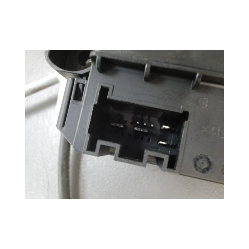 MECANISME+MOTEUR LEVE-GLACE ARRIERE DROIT VOLKSWAGEN POLO V Phase 1 (6R) 2009-...