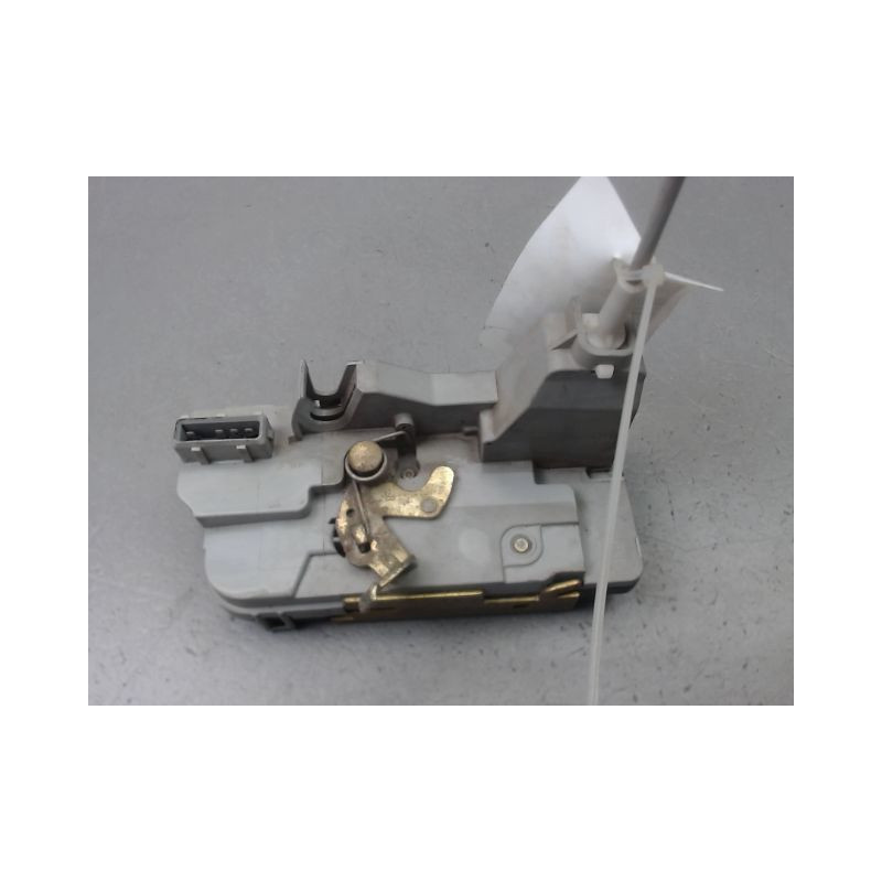 SYSTEME CONDAMNATION ARRIERE DROIT PEUGEOT 307 Phase 1 2001-2005