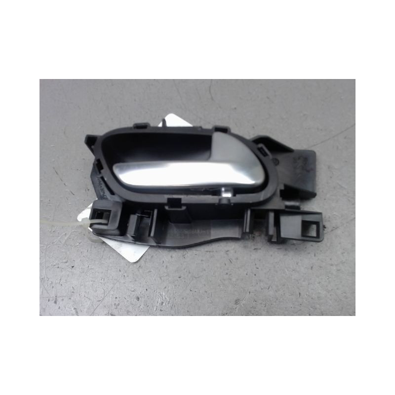 POIGNEE INTERIEURE PORTE ARRIERE DROIT PEUGEOT 208 Phase 1 2012-...