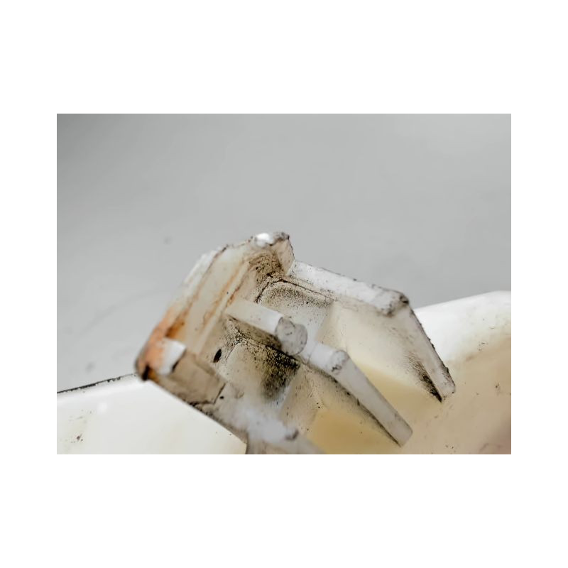 RESERVOIR LAVE-GLACE AVANT B.M.W. X3
