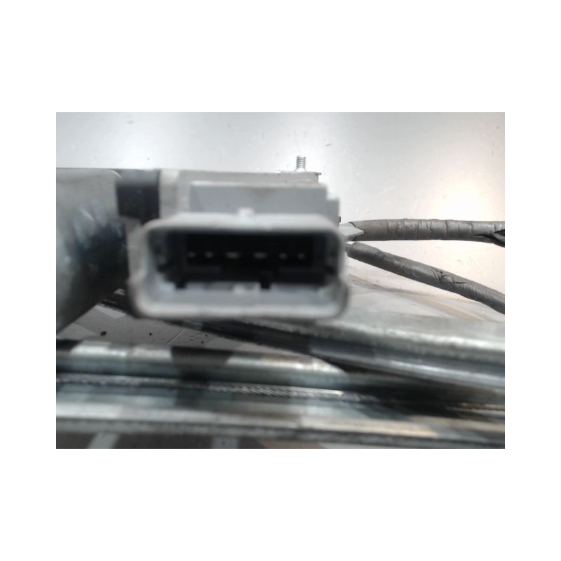 MECANISME+MOTEUR LEVE-GLACE AVANT DROIT CITROEN XSARA