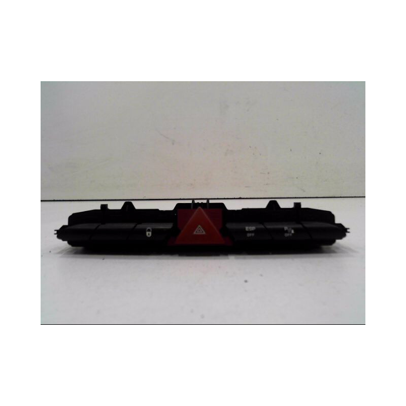 BOUTON DE WARNING PEUGEOT 308