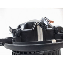 MOTEUR VENTILATEUR CHAUFFAGE B.M.W. SERIE 1