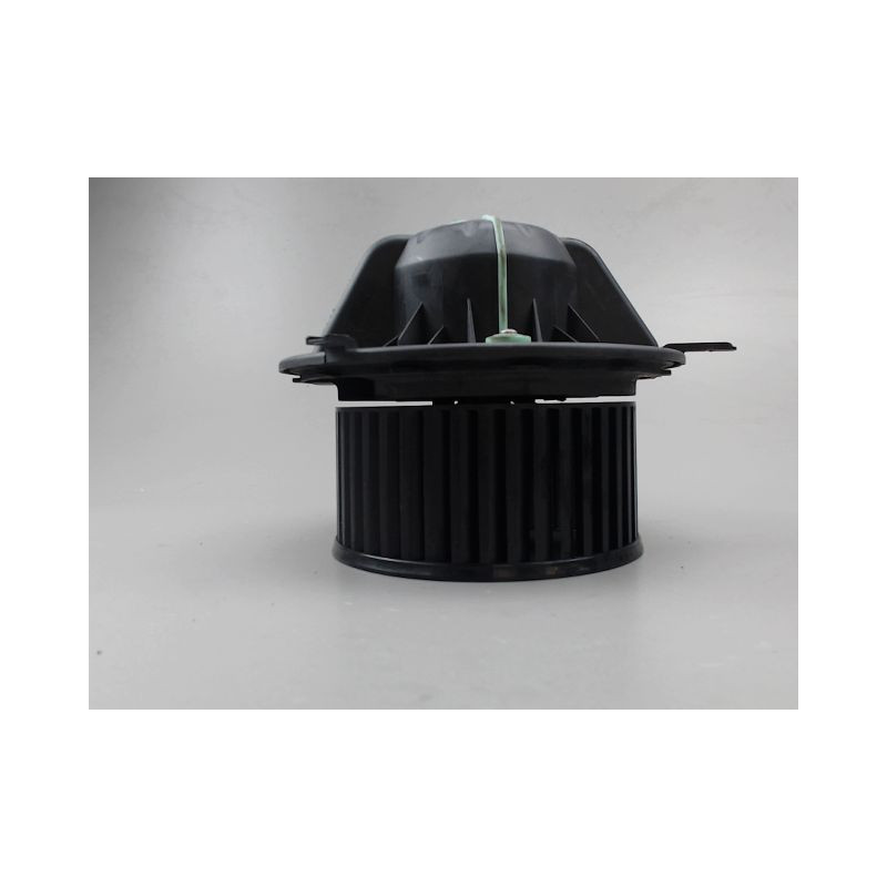 MOTEUR VENTILATEUR CHAUFFAGE B.M.W. SERIE 3