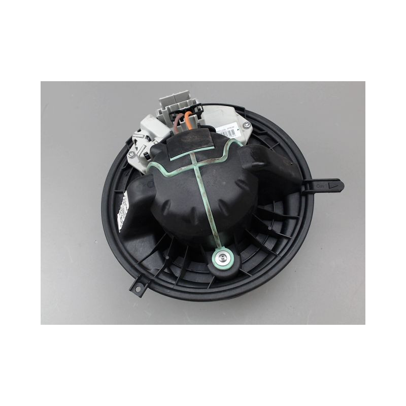 MOTEUR VENTILATEUR CHAUFFAGE B.M.W. SERIE 3