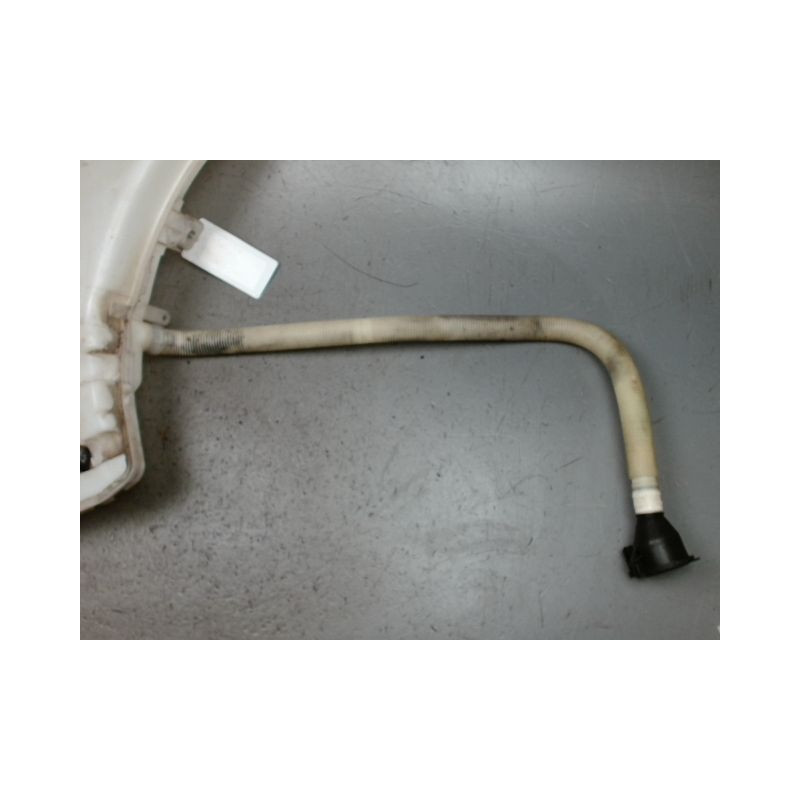 RESERVOIR LAVE-GLACE AVANT B.M.W. SERIE 3