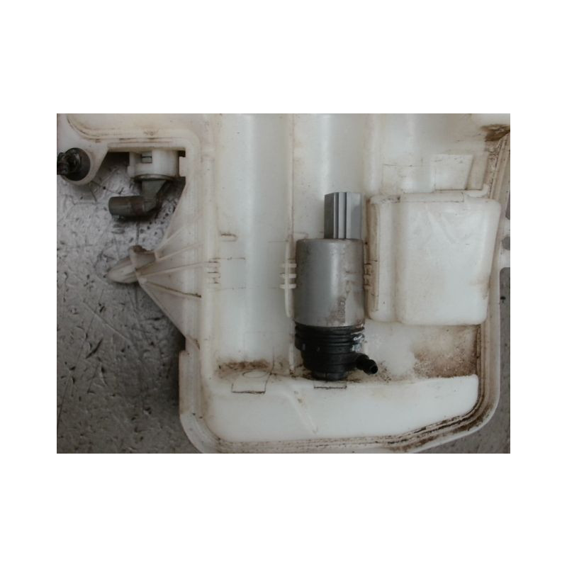 RESERVOIR LAVE-GLACE AVANT B.M.W. SERIE 3