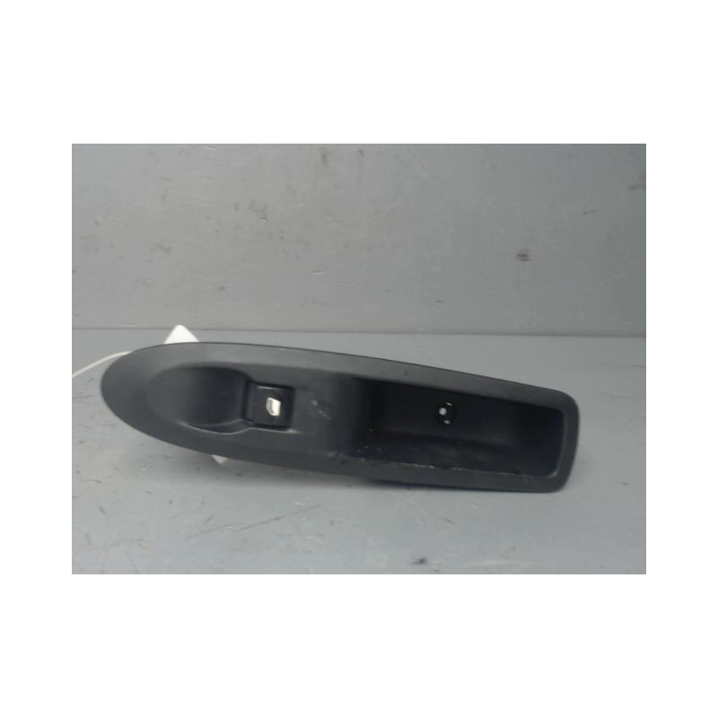 COMMANDE LEVE-GLACE PORTE ARD CITROEN C4
