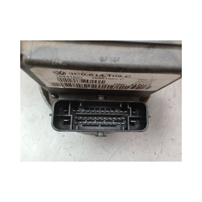 UNITE HYDRAULIQUE ABS VOLKSWAGEN PASSAT BERL. V 2005-2010