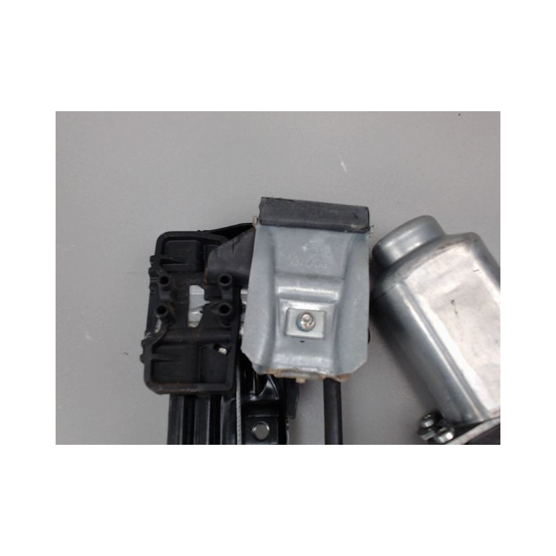 MECANISME LEVE-GLACE AVANT DROIT SEAT IBIZA