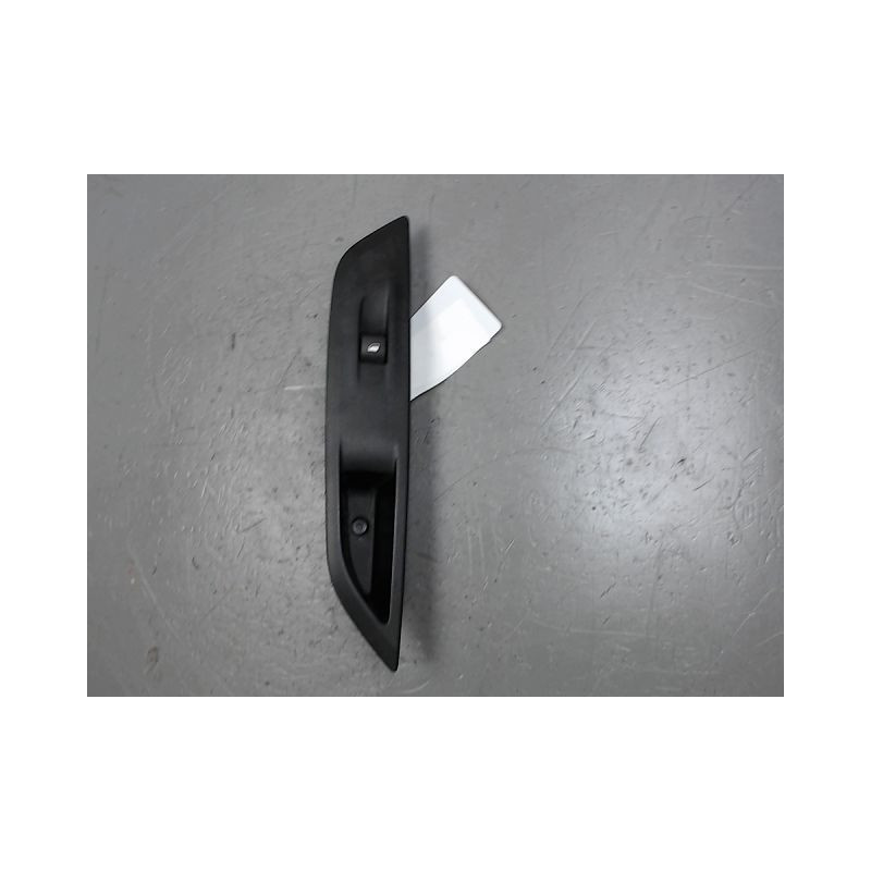 COMMANDE LEVE-GLACE PORTE AVD PEUGEOT 208