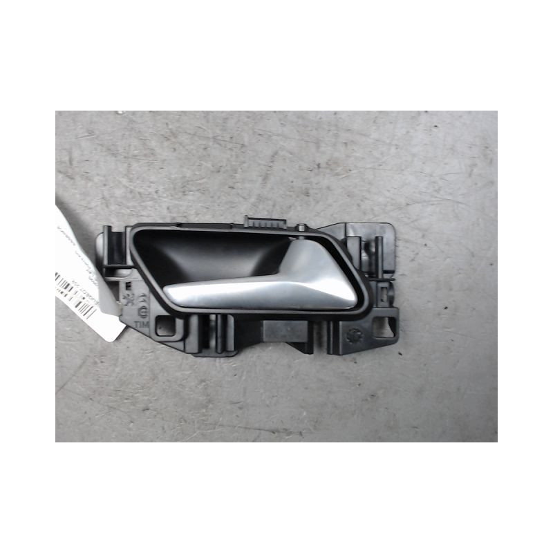 POIGNEE INTERIEURE PORTE AVANT DROIT PEUGEOT 208