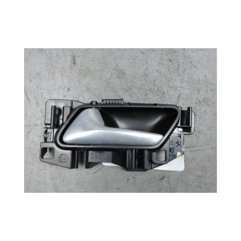 POIGNEE INTERIEURE PORTE AVANT GAUCHE PEUGEOT 208
