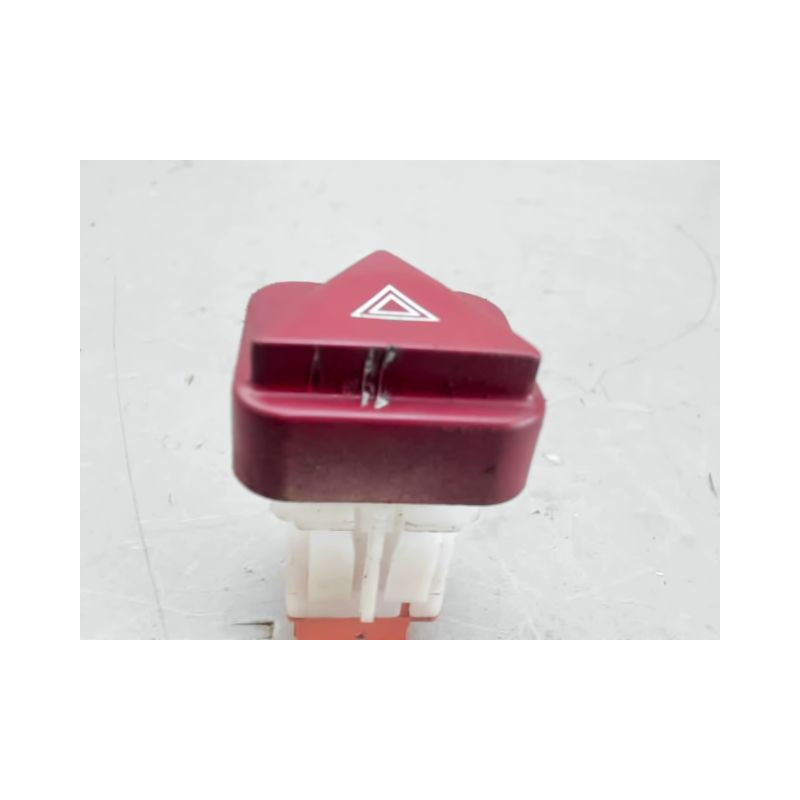 BOUTON DE WARNING PEUGEOT 1007