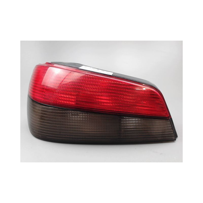 FEU ARRIERE GAUCHE  PEUGEOT 306