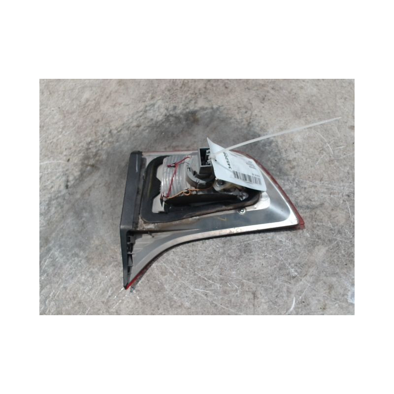 FEU ARRIERE INTERIEUR GAUCHE B.M.W. X6