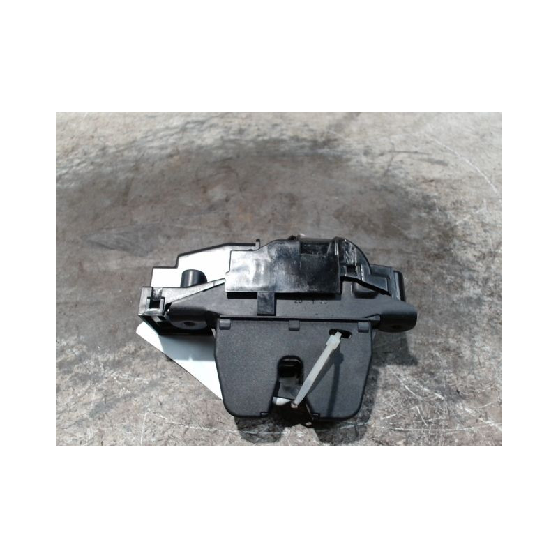 SERRURE HAYON  PEUGEOT 308 2011-