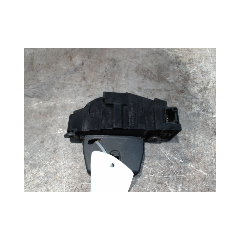 SERRURE HAYON  PEUGEOT 308 2011-