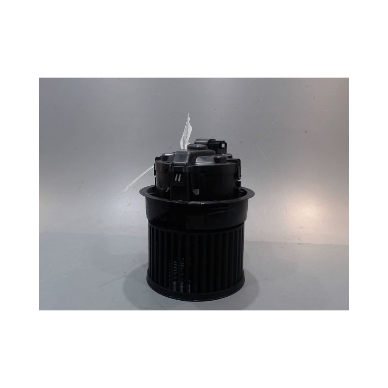 MOTEUR VENTILATEUR CHAUFFAGE PEUGEOT 208