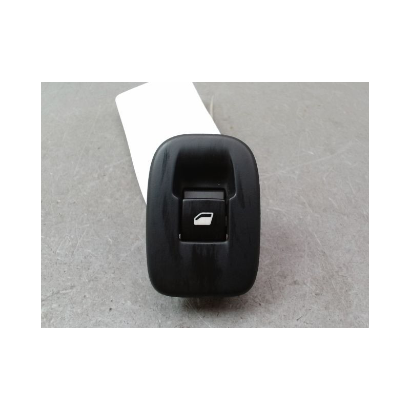 COMMANDE LEVE-GLACE PORTE ARG PEUGEOT 208 Phase 1 2012-...