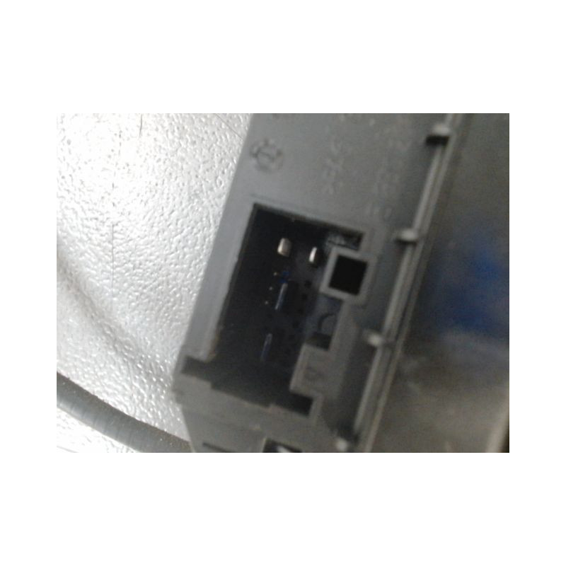 MECANISME+MOTEUR LEVE-GLACE ARRIERE GAUCHE VOLKSWAGEN POLO V Phase 1 (6R) 2009-...