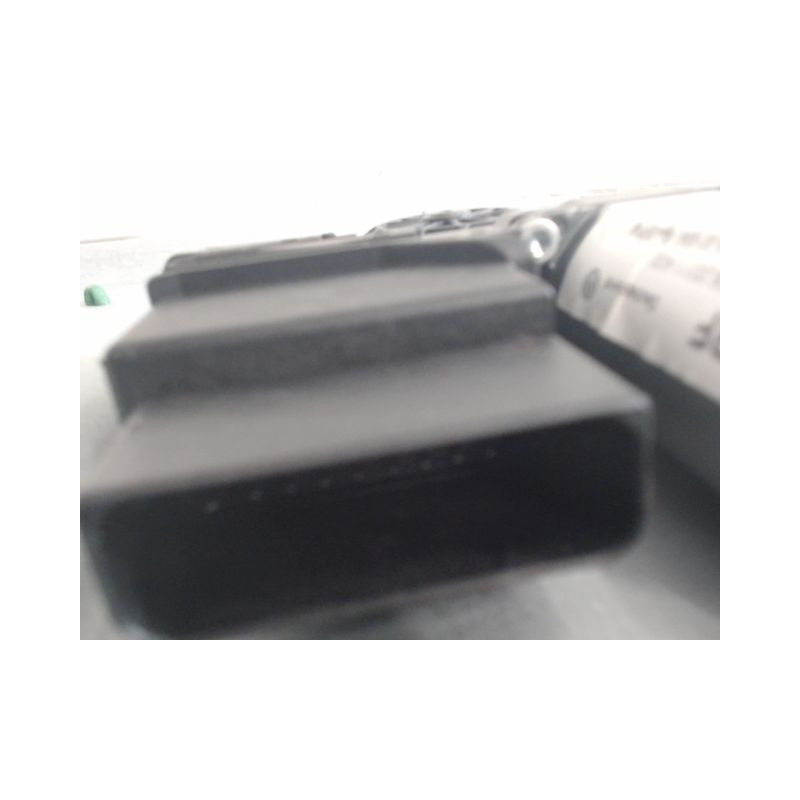 MECANISME+MOTEUR LEVE-GLACE ARRIERE DROIT VOLKSWAGEN TOURAN 09-