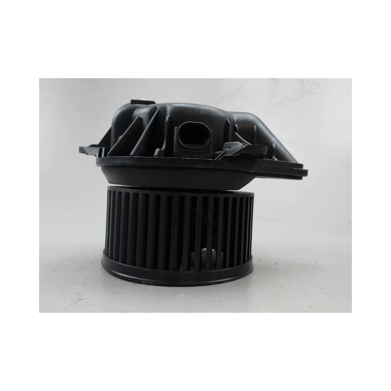 MOTEUR VENTILATEUR CHAUFFAGE PEUGEOT 607