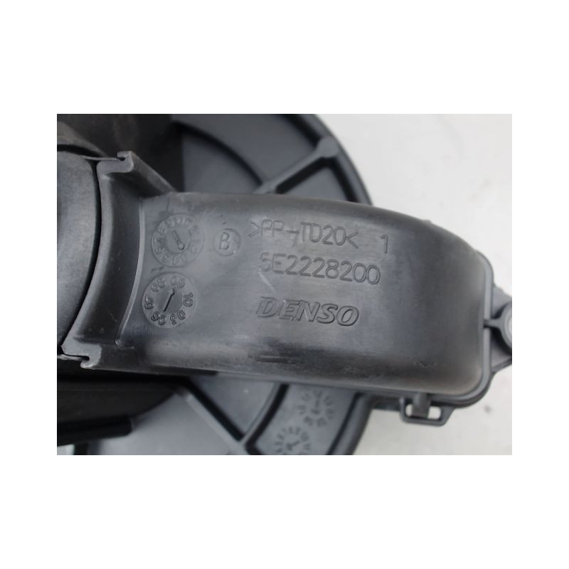 MOTEUR VENTILATEUR CHAUFFAGE CITROEN BERLINGO