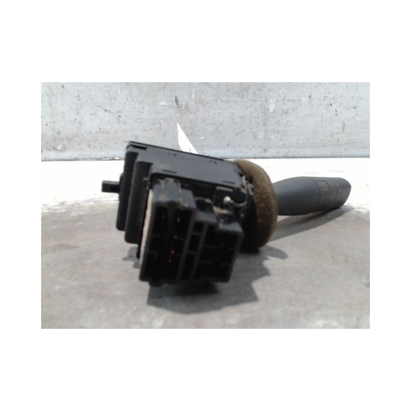 COMMANDE CLIGNOTANT PEUGEOT 206 5P
