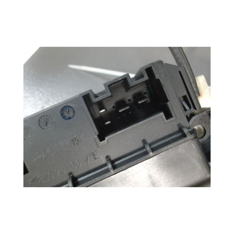 MECANISME+MOTEUR LEVE-GLACE ARRIERE DROIT VOLKSWAGEN POLO V Phase 1 (6R) 2009-...