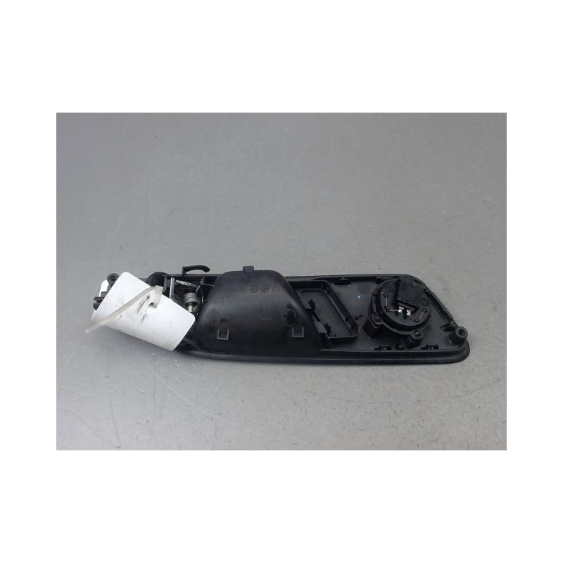 POIGNEE INTERIEURE PORTE ARRIERE GAUCHE VOLKSWAGEN TIGUAN BREAK I Phase 2 (5N) 2011-...