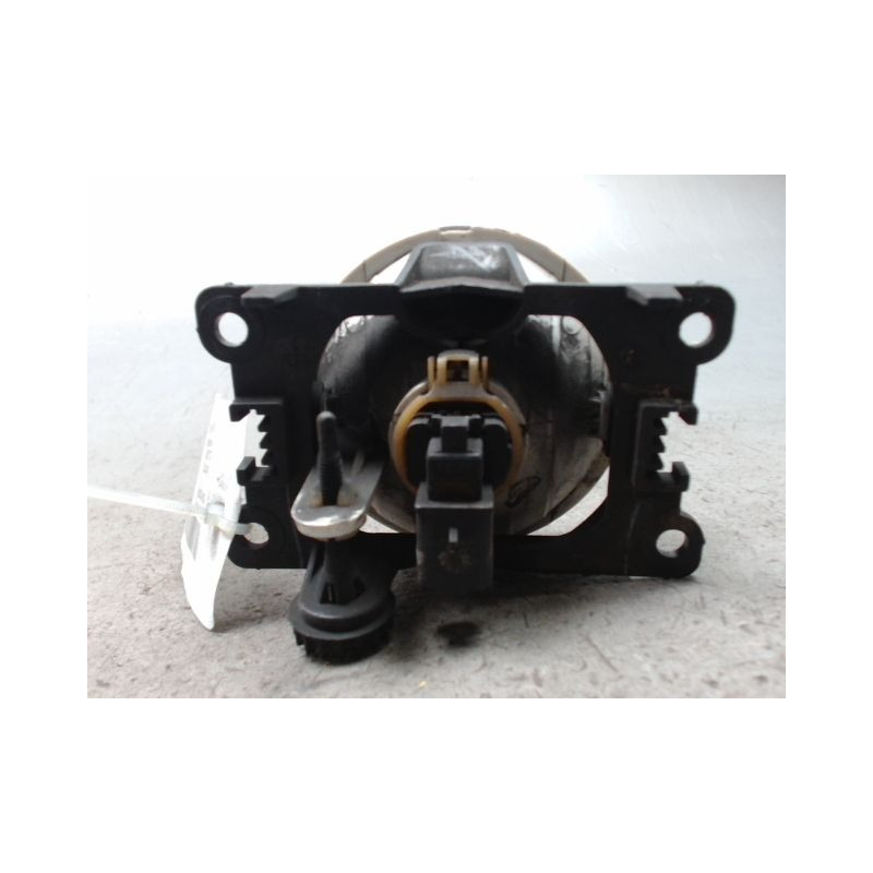 PHARE ANTIBROUILLARD AVANT DROIT PEUGEOT 5008 2009-