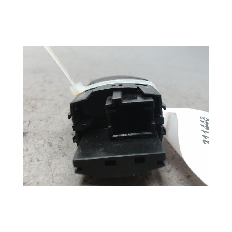 BOUTON DE WARNING B.M.W. X3
