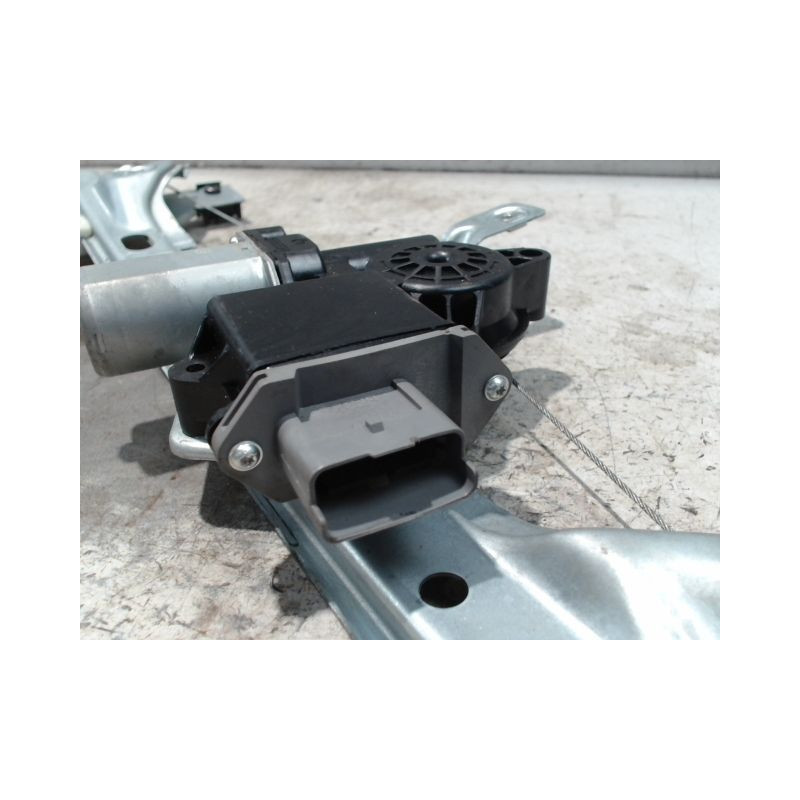 MECANISME+MOTEUR LEVE-GLACE ARRIERE GAUCHE PEUGEOT 3008 2009-