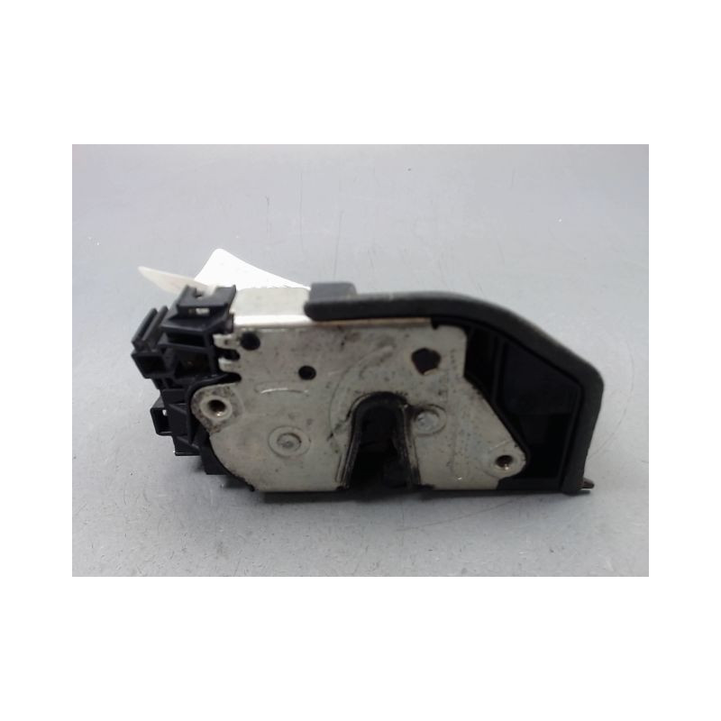 SYSTEME CONDAMNATION ARRIERE GAUCHE BMW SERIE 1 I Phase 2 (E87) 2007-2011