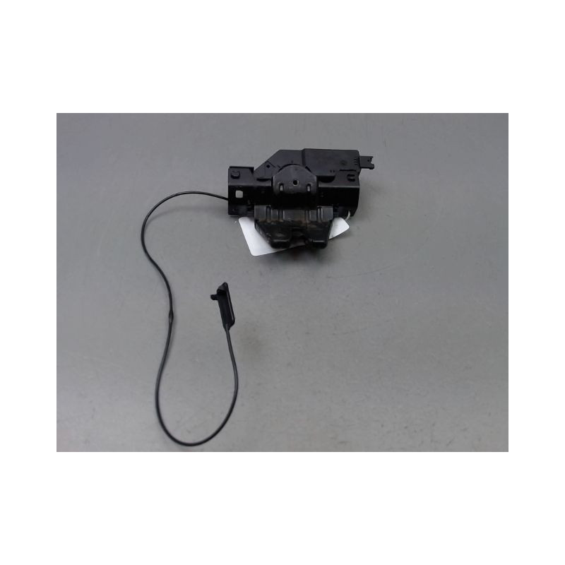 SERRURE HAYON  BMW SERIE 1 I Phase 2 (E87) 2007-2011