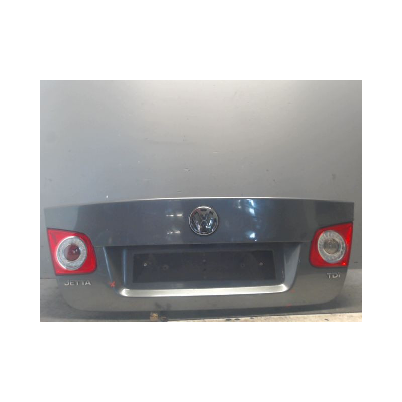 COFFRE ARRIERE VOLKSWAGEN JETTA