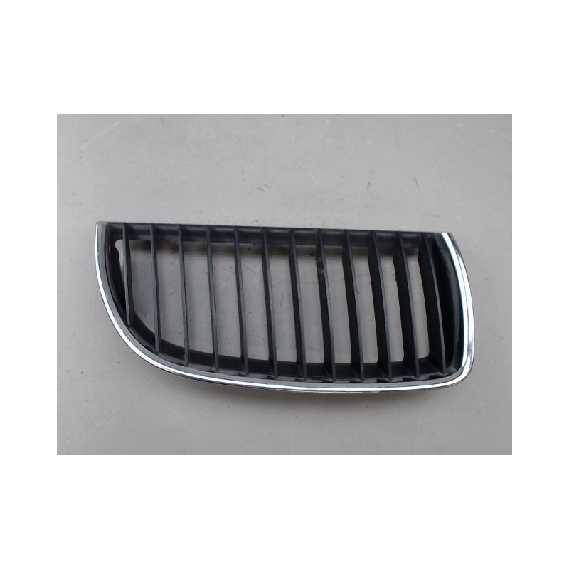 GRILLE CALANDRE DROIT B.M.W. SERIE 3