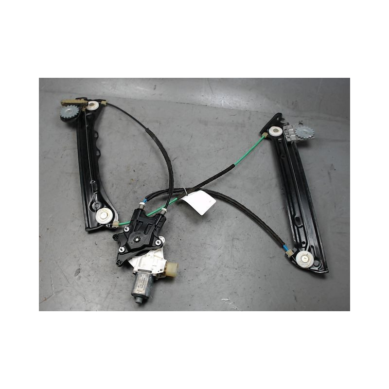 MECANISME+MOTEUR LEVE-GLACE AVANT DROIT B.M.W. SERIE 4