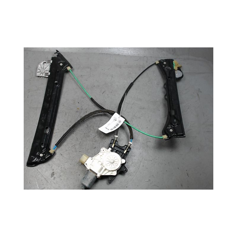 MECANISME+MOTEUR LEVE-GLACE AVANT DROIT B.M.W. SERIE 4
