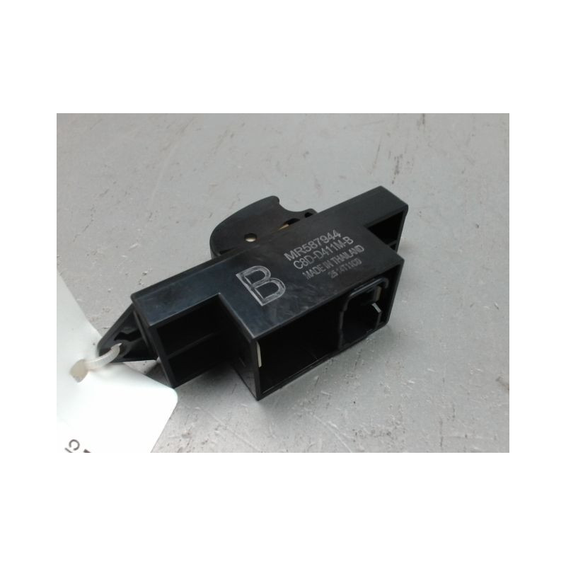 COMMANDE LEVE-GLACE PORTE ARG CITROEN C4 AIRCR.