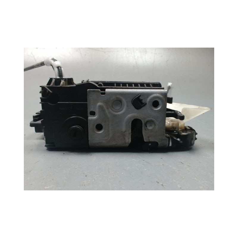 SYSTEME CONDAMNATION AVANT GAUCHE PEUGEOT 208